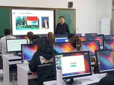 西安歐亞學院發揮電商產學研優勢 助力清澗縣青年創業